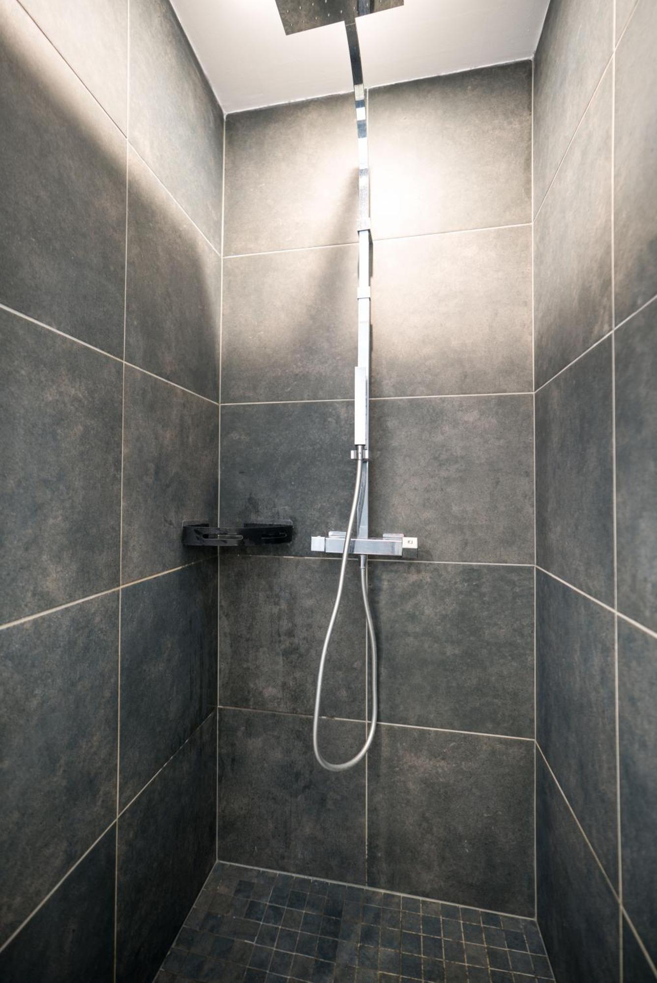 Maison T4 Climatisee Avec Jacuzzi A Lagord Exterior foto