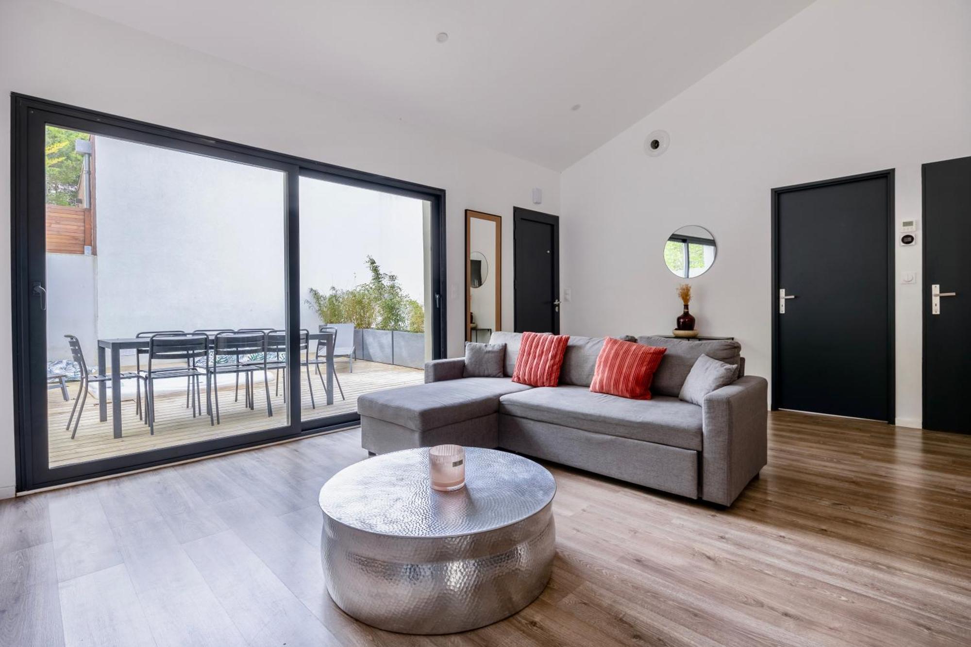 Maison T4 Climatisee Avec Jacuzzi A Lagord Exterior foto